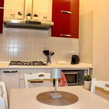 Apartment Dimoramica Ltb *