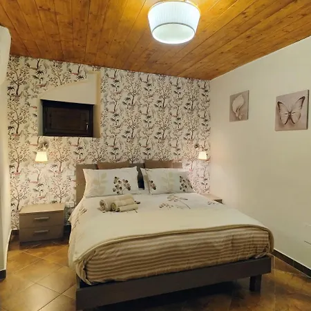 Dimoramica Ltb شقة *